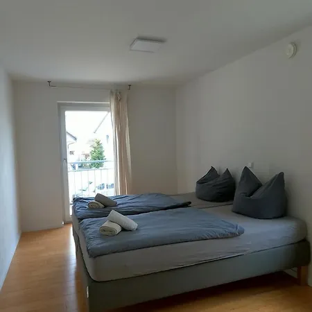 Hiloa - Stylish With Terrace & Garden Apartment Hochdorf (Esslingen)