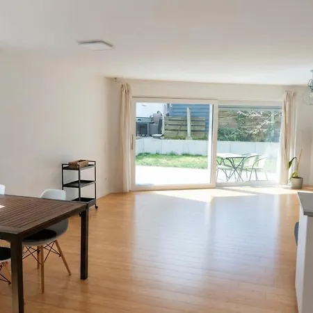 Hiloa - Stylish With Terrace & Garden *